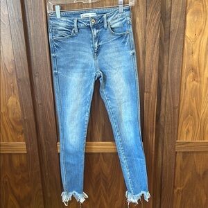 KanCan Women's Light Blue Cropped Jeans